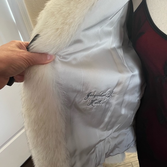 Woman’s size 14 blue fox coat origin Finland. - Picture 5 of 6